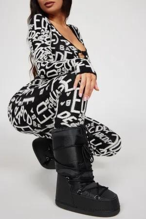 A New Direction Knee High Snow Boots - Black