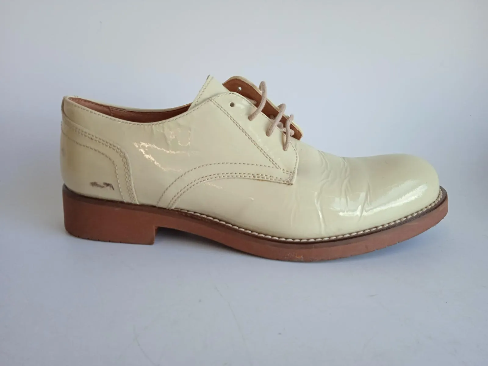 G.H. BASS Ladies Cream White Leather Albany Hi Shine Derby Shoes Size EU37 UK4