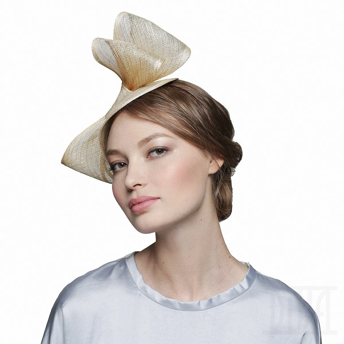 Gold Fascinator Hat Derby Wedding Tea Party Headwear