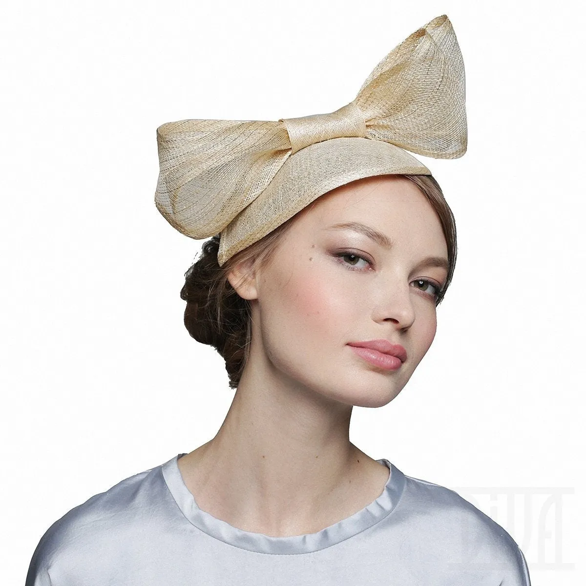 Gold Fascinator Hat Derby Wedding Tea Party Headwear