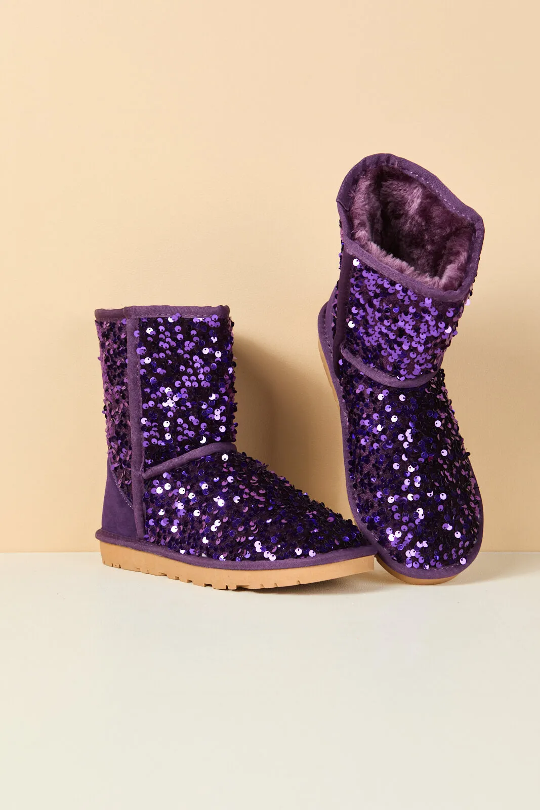 Smaibulun Ugg | Dallas Glam Sequin Shearling Boots - violet