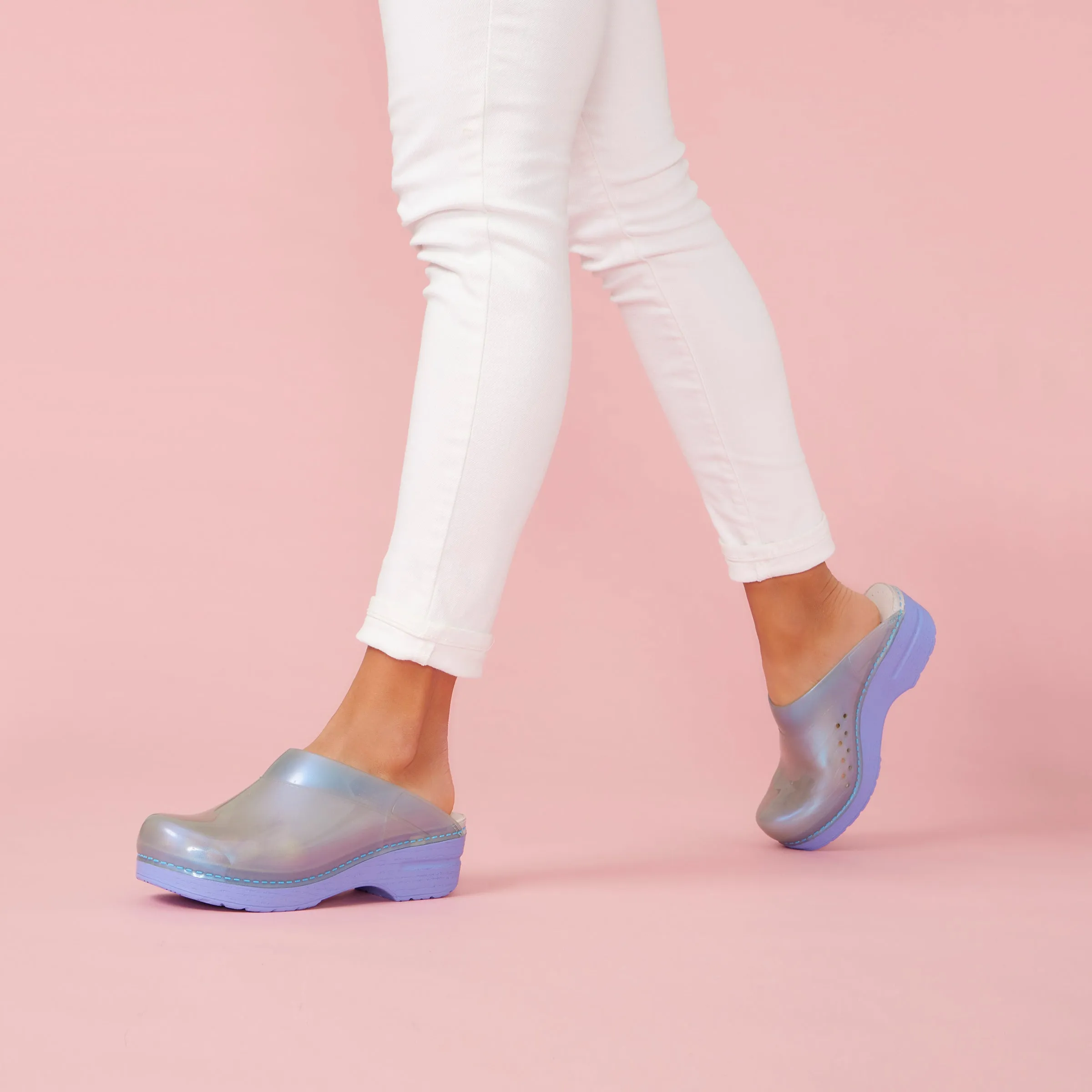 Sonja Sky Translucent